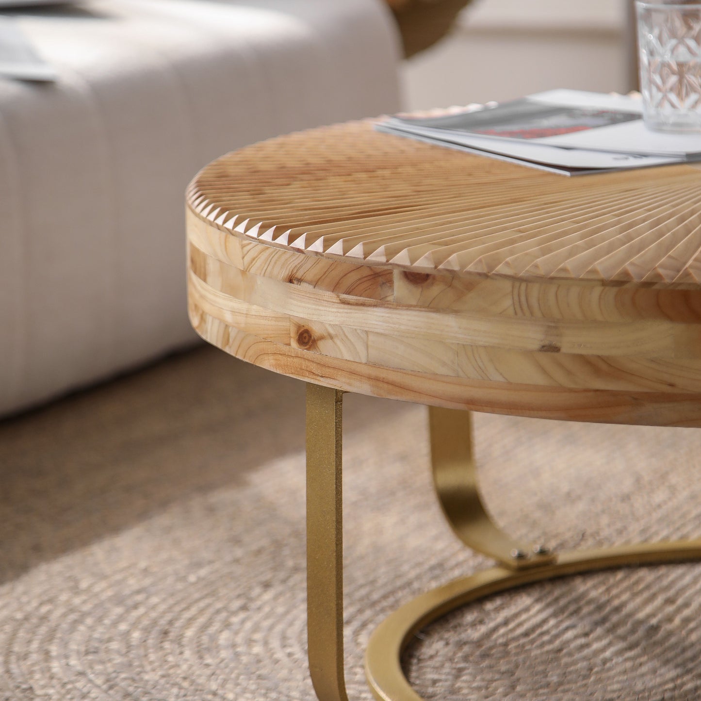 Maison Verve Sénanque Round Coffee Table, 32" - Solid Pine